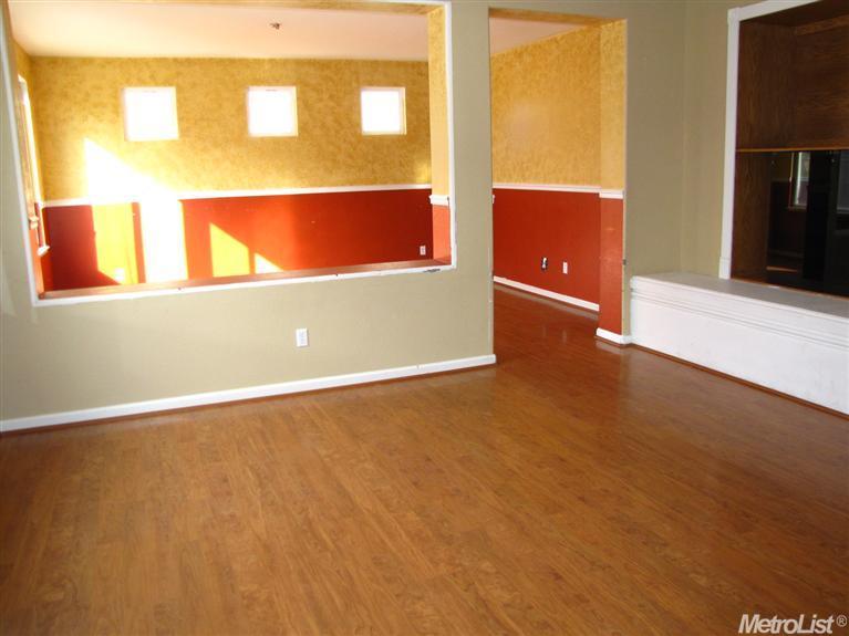 1922 Star Tulip St, Manteca, CA 95337 photo 3