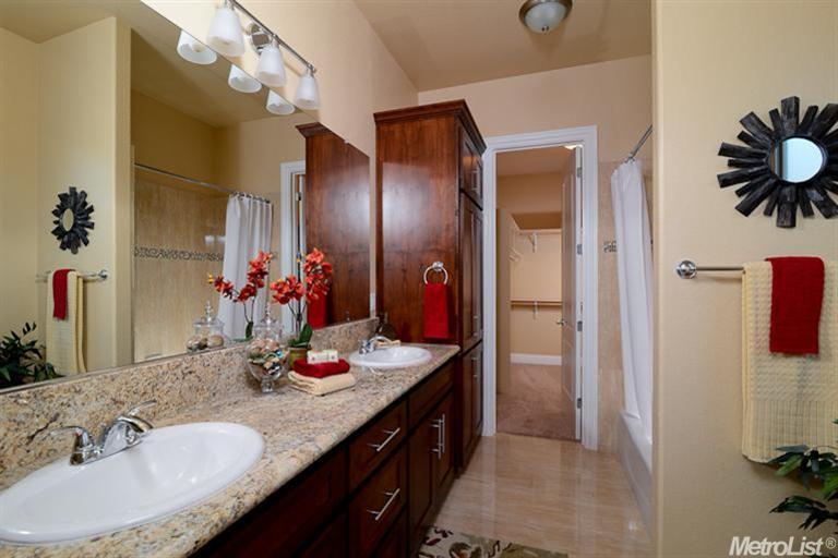 6000 Odelia Ln, Carmichael, CA 95608 photo 11