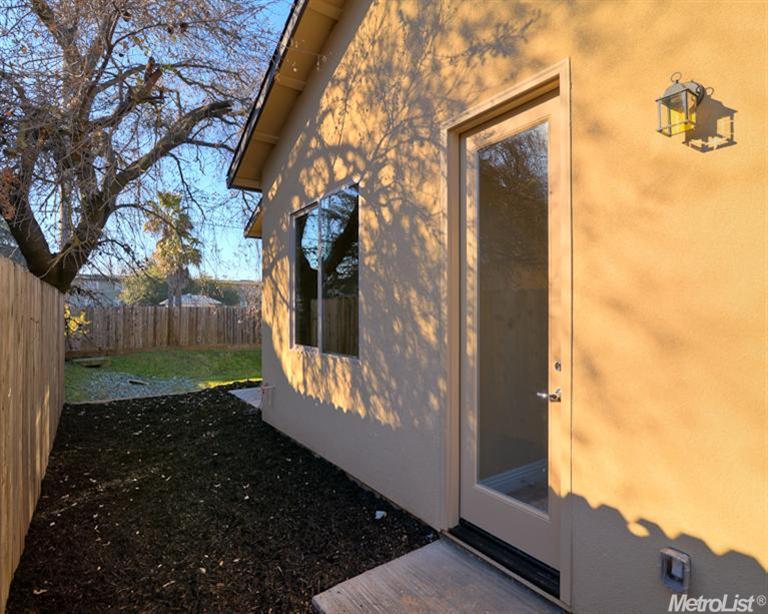 6000 Odelia Ln, Carmichael, CA 95608 photo 16