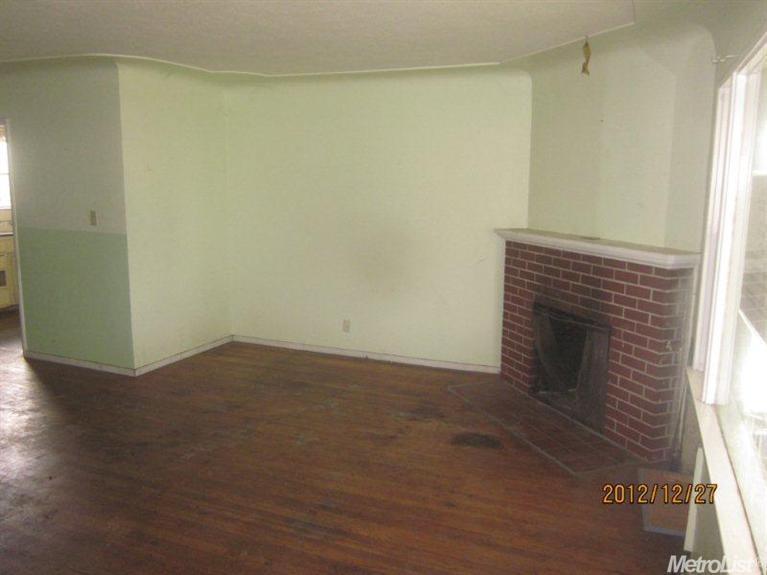 910 Reno Ave, Modesto, CA 95351 photo 2