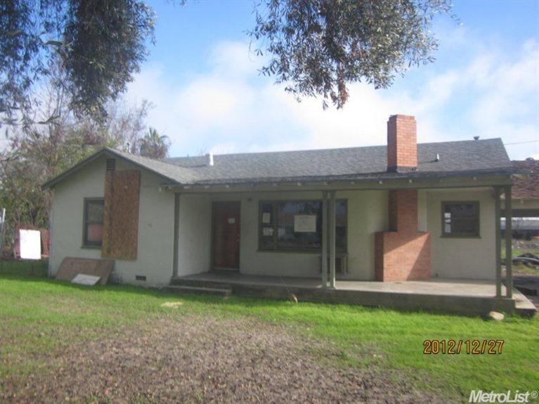 910 Reno Ave, Modesto, CA 95351 photo 1