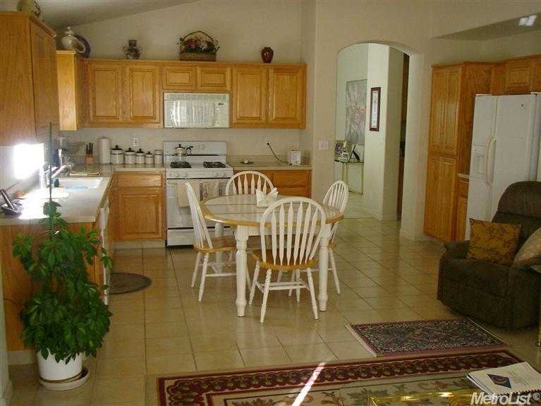3724 Fallen Oak Dr, Modesto, CA 95355 photo 6