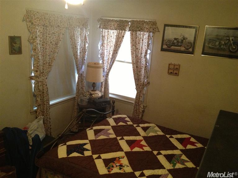 1310 Harris Ave, Modesto, CA 95351 photo 7