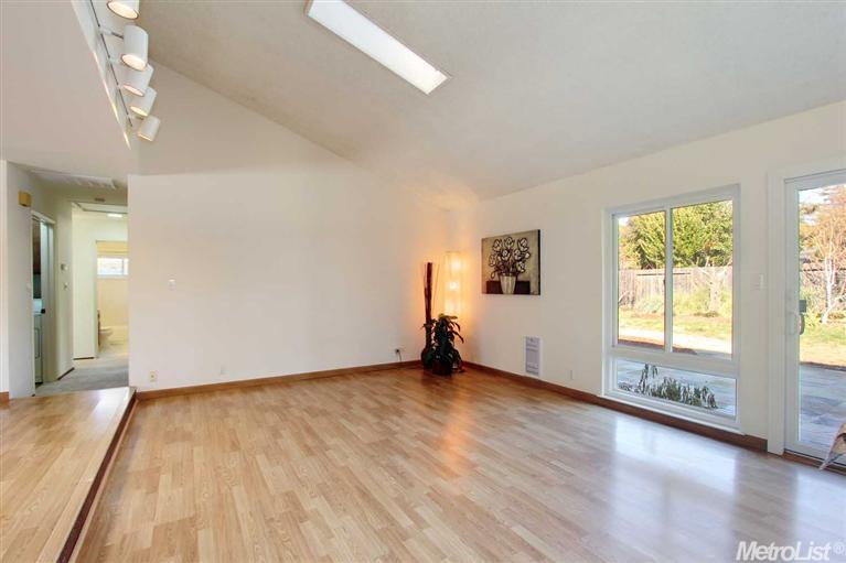 721 Barcelona Aveune, Davis, CA 95616 photo 10