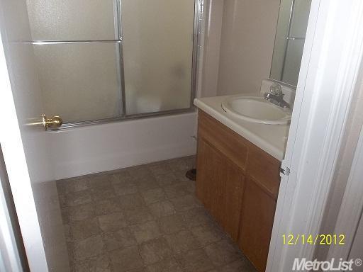 2278 Zozaya, Firebaugh, CA 93622 photo 6