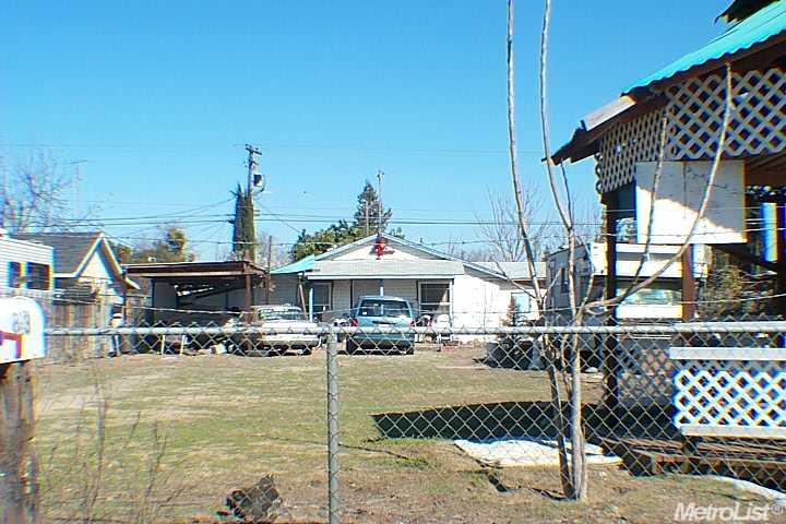813 Imperial Ave, Modesto, CA 95358 photo 1