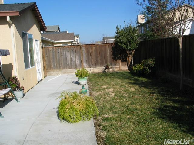 4060 N Berkeley Ave, Turlock, CA 95382 photo 13