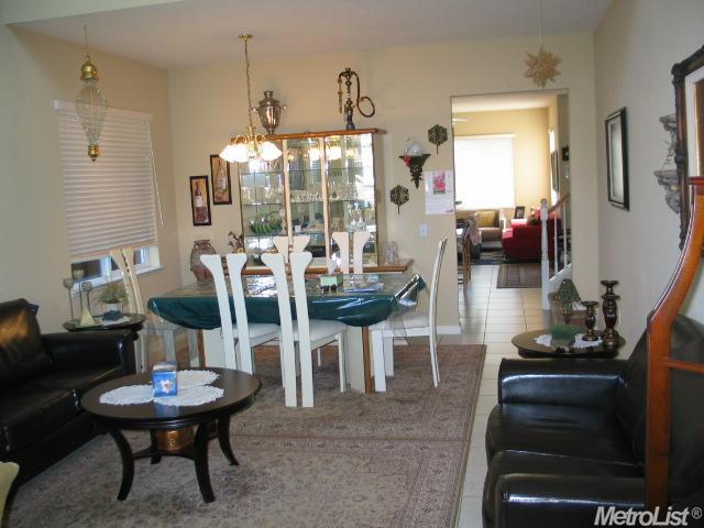 4060 N Berkeley Ave, Turlock, CA 95382 photo 2
