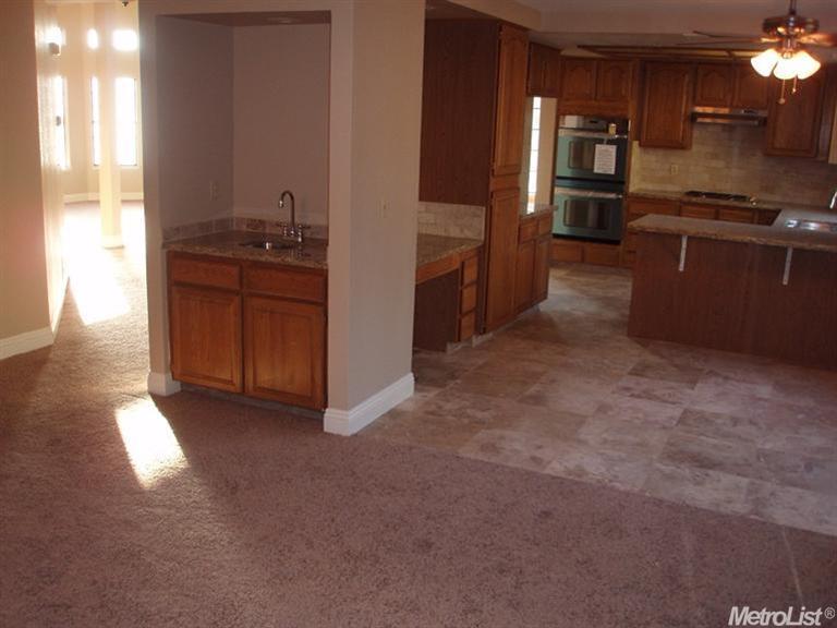 3705 Blue Bird Dr, Modesto, CA 95356 photo 5