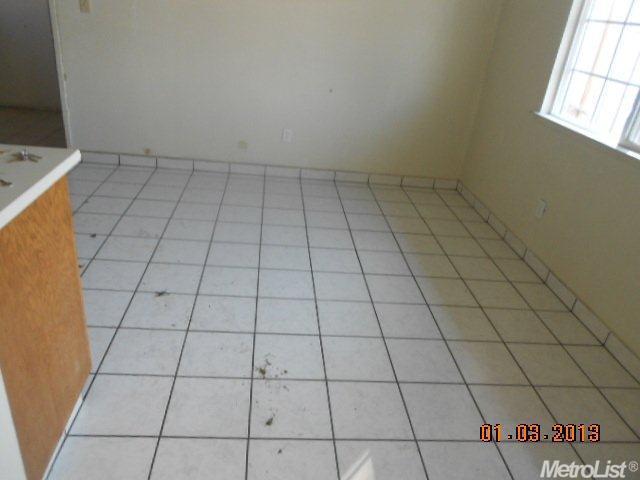 5017 Estates Dr, Modesto, CA 95357 photo 3