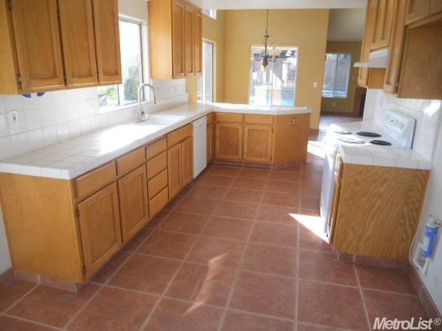 1508 Via Del Pettoruto, Gustine, CA 95322 photo 2