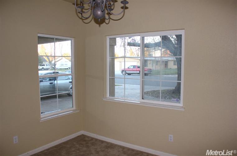 5209 N Harrison St, Linden, CA 95236 photo 6