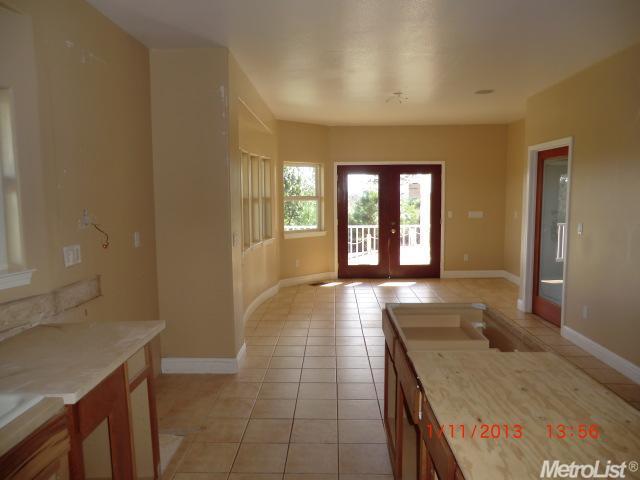 687 Roland Ln, Applegate, CA 95703 photo 5