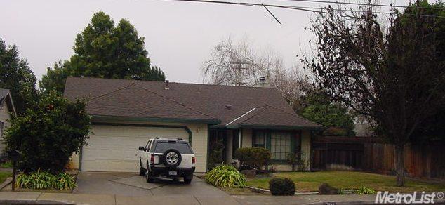 1137 El Vecino Ave, Modesto, CA 95350 photo 1