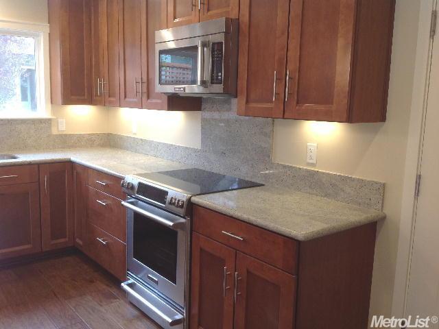 1014 Burr St, Davis, CA 95616 photo 2