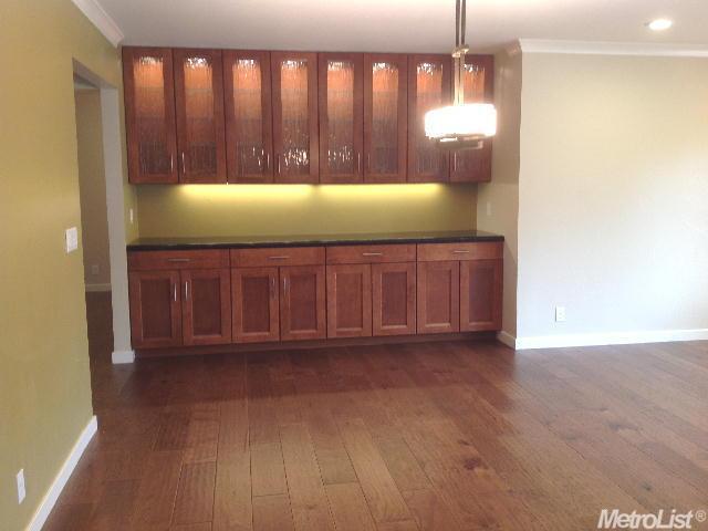 1014 Burr St, Davis, CA 95616 photo 6