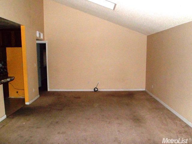 3204 E Orangeburg Ave, Modesto, CA 95355 photo 6