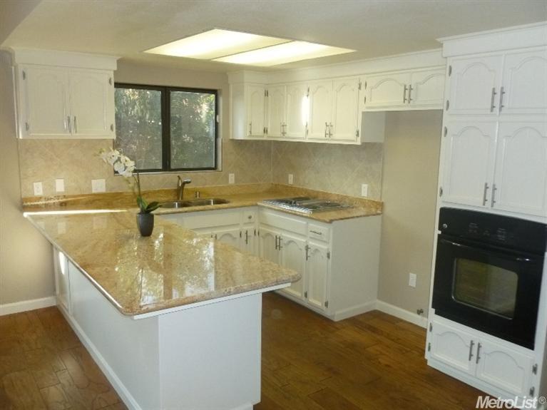 433 Clowe Ct, Lodi, CA 95242 photo 3