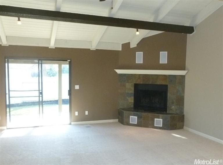 433 Clowe Ct, Lodi, CA 95242 photo 4