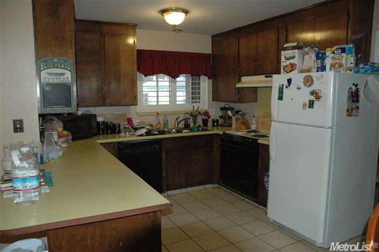 121 Arbor Ct, Lodi, CA 95240 photo 16