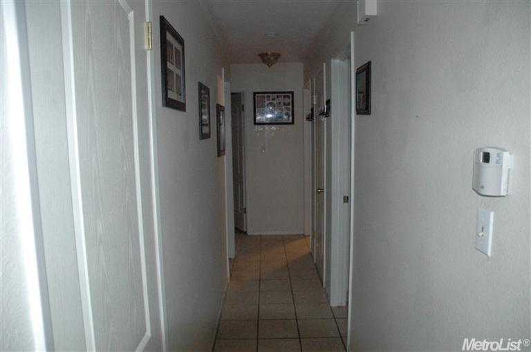 121 Arbor Ct, Lodi, CA 95240 photo 6