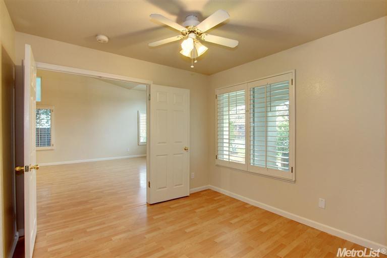 1633 Eligio Ln, Davis, CA 95618 photo 18