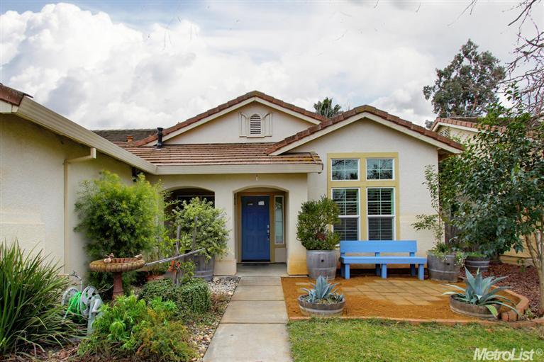 1633 Eligio Ln, Davis, CA 95618 photo 2