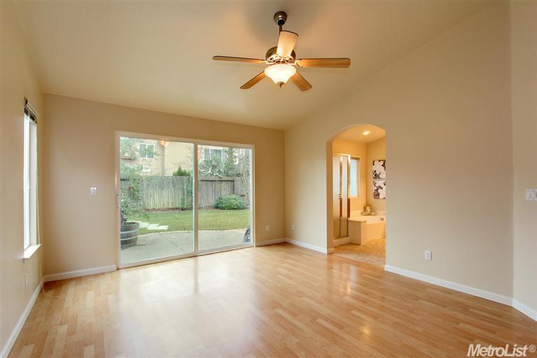 1633 Eligio Ln, Davis, CA 95618 photo 13