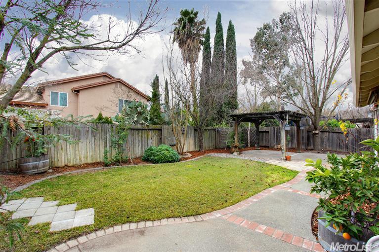 1633 Eligio Ln, Davis, CA 95618 photo 22