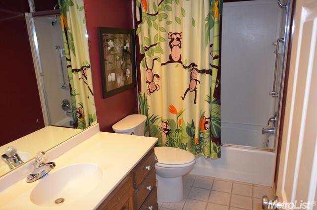 11589 N Vincent Rd, Turlock, CA 95380 photo 19