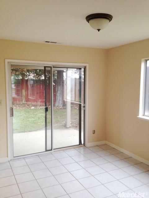1619 Isaiah Ct, Ceres, CA 95307 photo 3