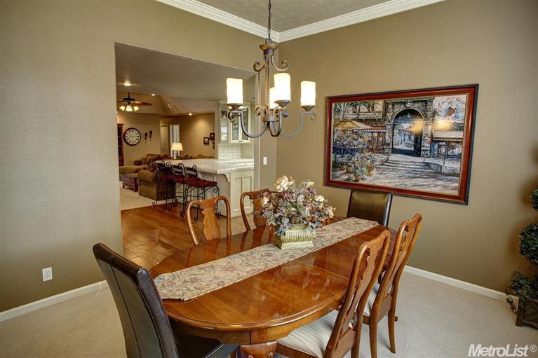 2501 Van Hoeks Cir, Modesto, CA 95356 photo 11