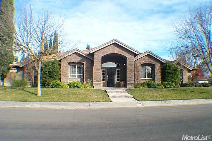 2501 Van Hoeks Cir, Modesto, CA 95356 photo 1