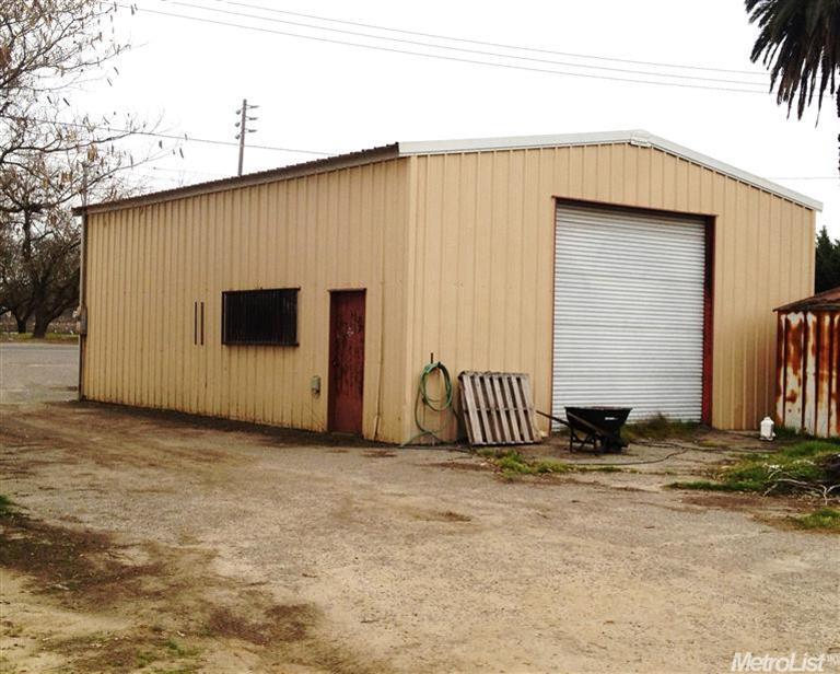 21155 Henry Rd, Escalon, CA 95320 photo 3