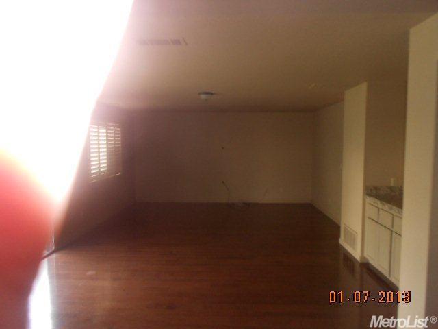 2124 Norik Dr, Modesto, CA 95355 photo 3