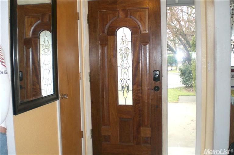 1008 Princess Ct, Modesto, CA 95350 photo 2