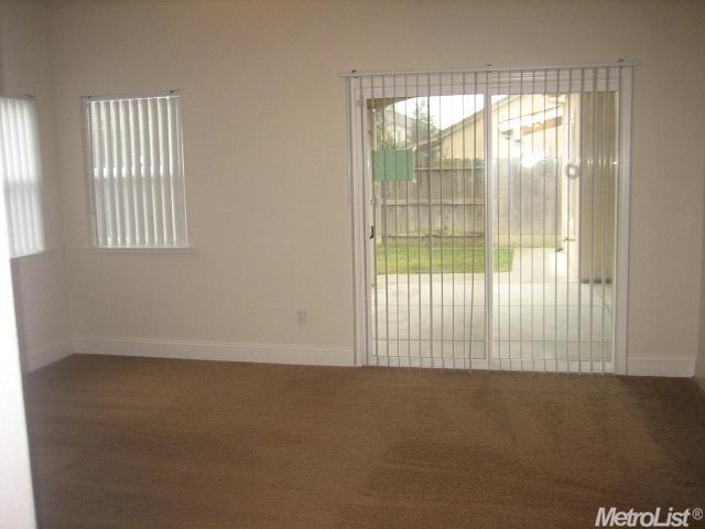 4470 N Berkeley Ave, Turlock, CA 95382 photo 10