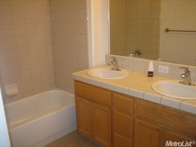 4470 N Berkeley Ave, Turlock, CA 95382 photo 5