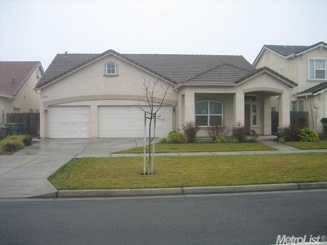 4470 N Berkeley Ave, Turlock, CA 95382 photo 1