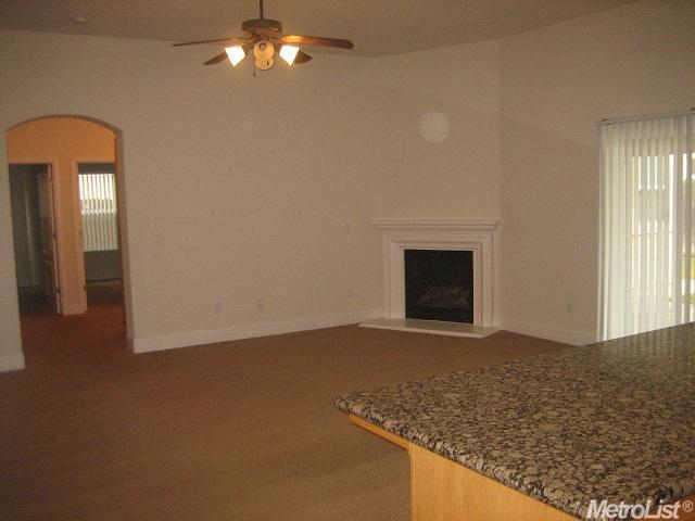 4470 N Berkeley Ave, Turlock, CA 95382 photo 3