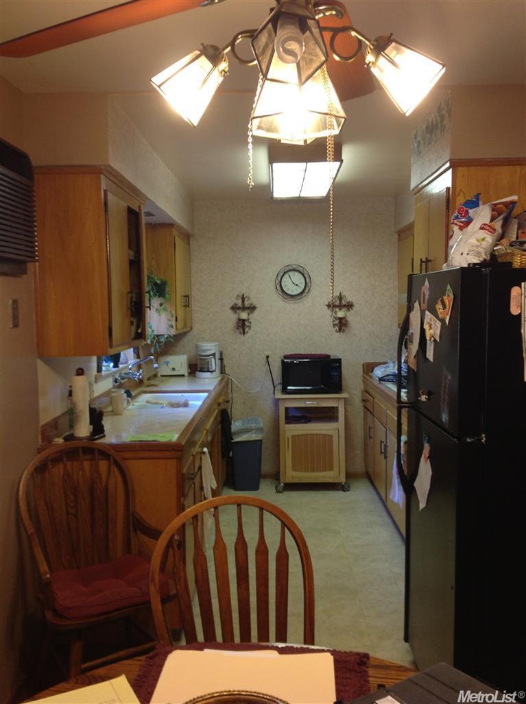 2124 Eric Rd, Carmichael, CA 95608 photo 7