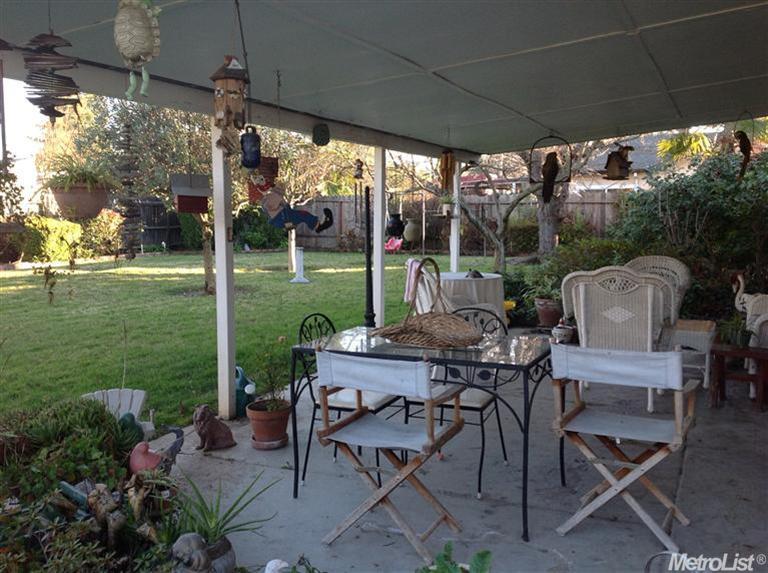 2124 Eric Rd, Carmichael, CA 95608 photo 17