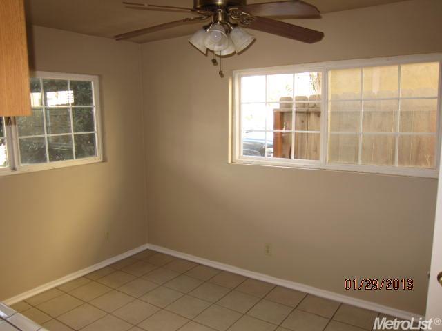 3016 Blaker Rd, Ceres, CA 95307 photo 4