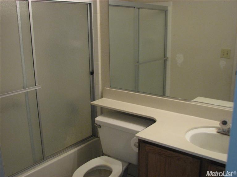 2807 Morrill Rd, Riverbank, CA 95367 photo 5