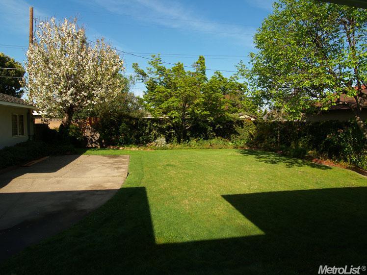 925 Enslen Ave, Modesto, CA 95350 photo 22