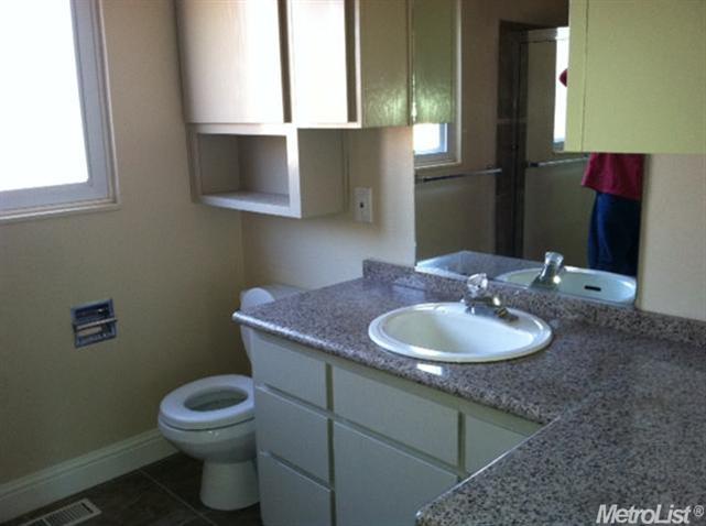 126 Raylow Ave, Manteca, CA 95336 photo 7