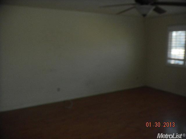 1630 Bay Meadows Dr, Modesto, CA 95350 photo 4