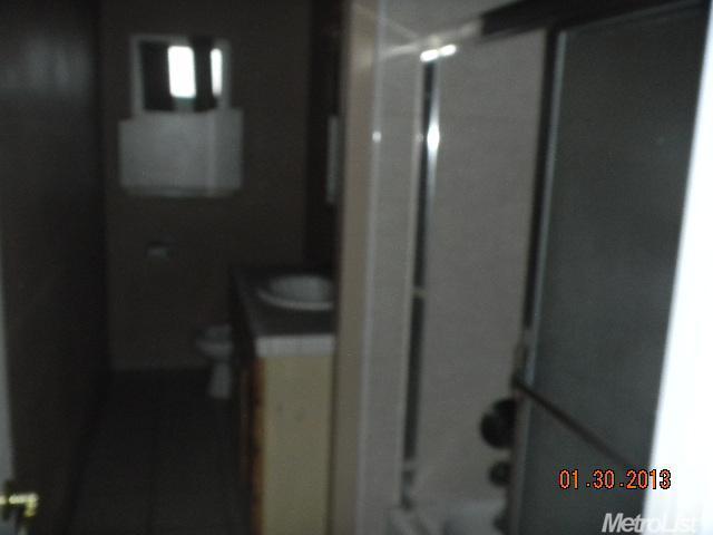 1630 Bay Meadows Dr, Modesto, CA 95350 photo 7