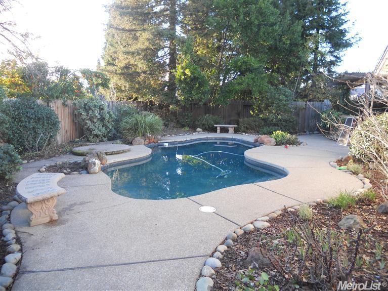 105 Danforth Ct, Folsom, CA 95630 photo 2