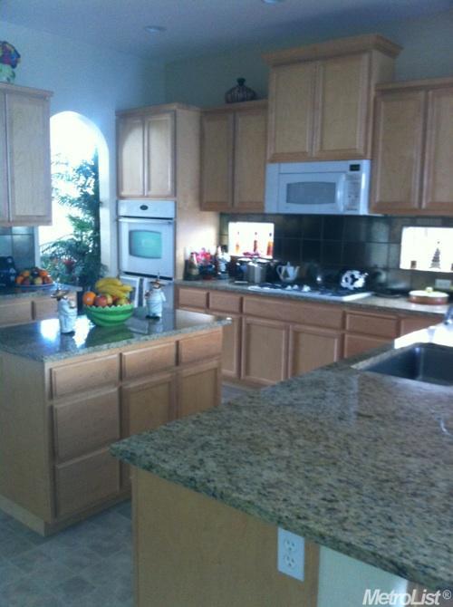 2433 Kiska Dr, Modesto, CA 95355 photo 2